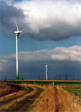 Windkraftanlagen im Ortsteil Leuba